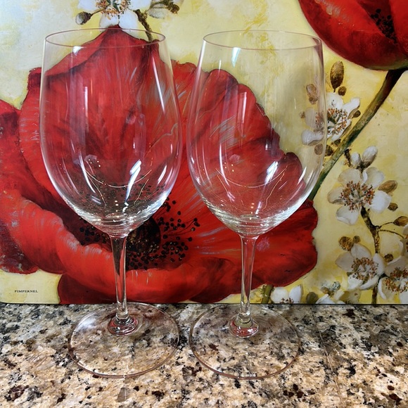 Set of 2 Riedel crystal vinum cabernet sauvignon/merlot 9" tall - Picture 2 of 6